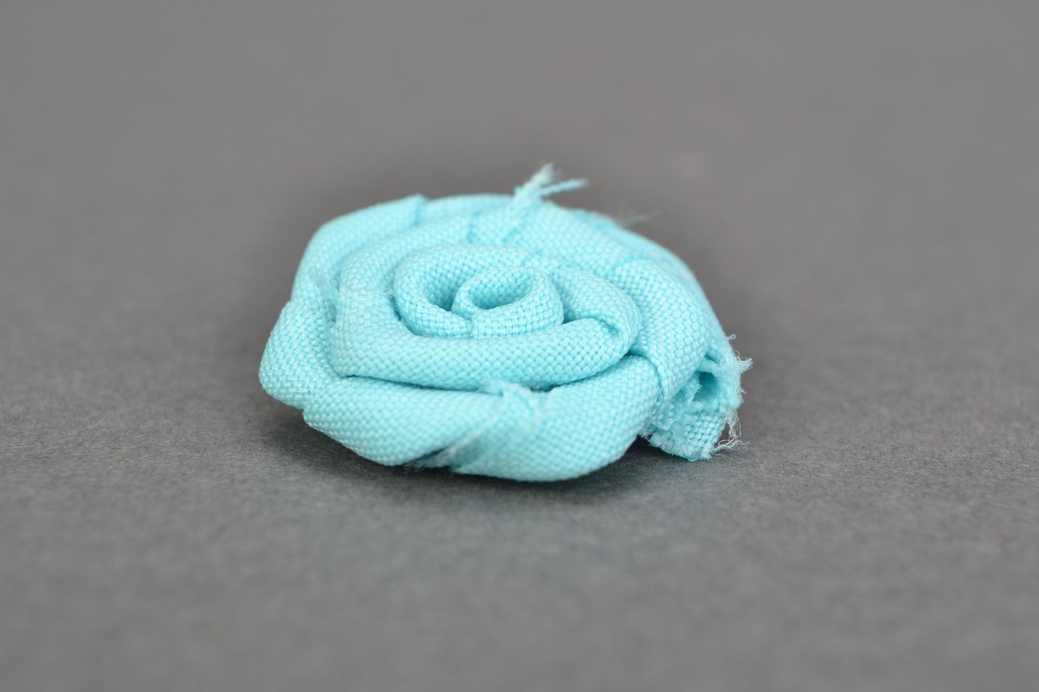 Set of 6 small light blue handmade fabric rose flowers for jewelry making photo 3