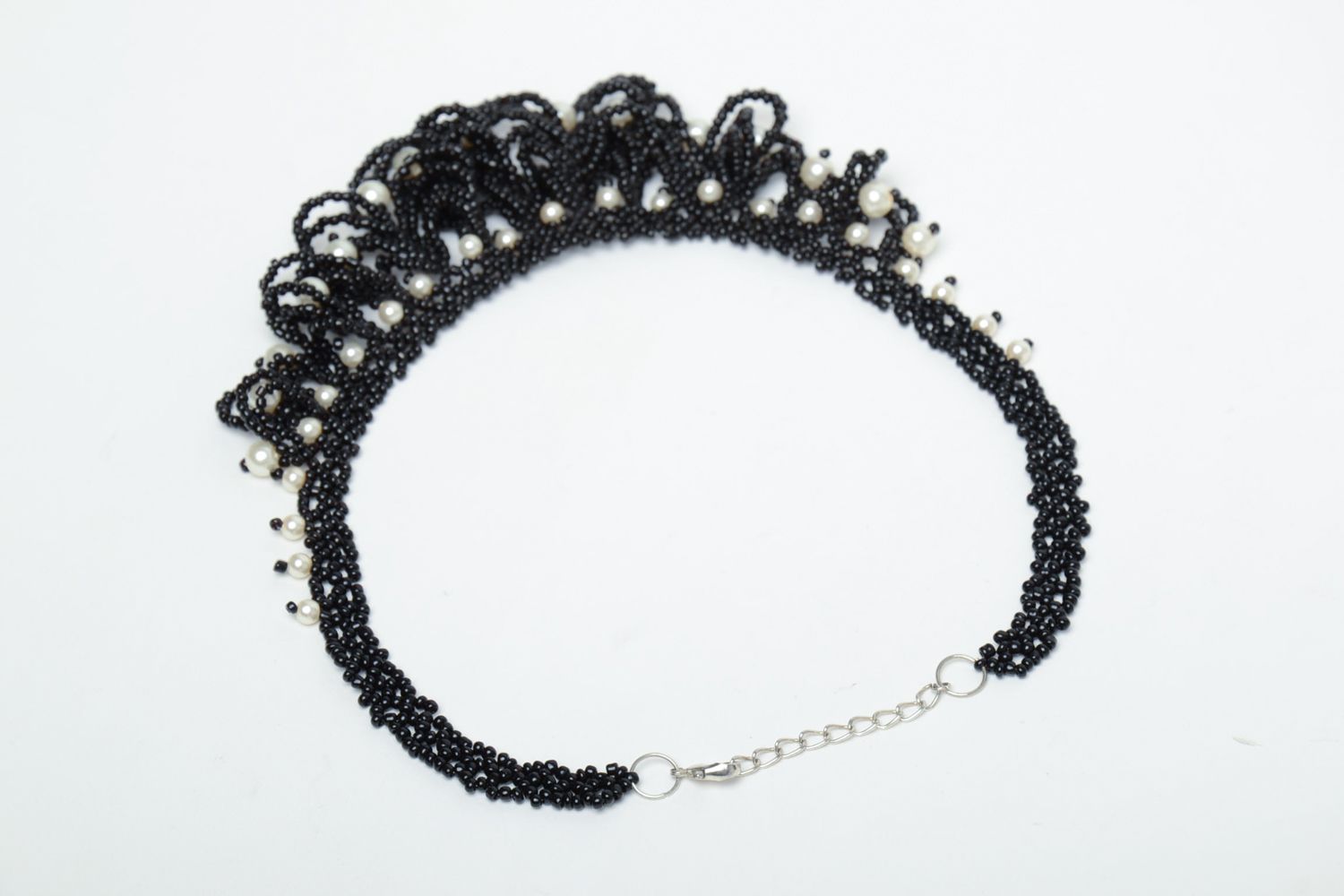 Collier en perles de rocaille tchèques fait main noir cadeau pour femme photo 4