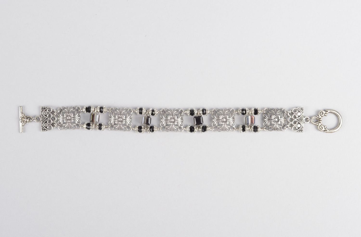 Bracelet tendance fait main Bijou fantaisie métal perles tchèques Cadeau femme photo 3