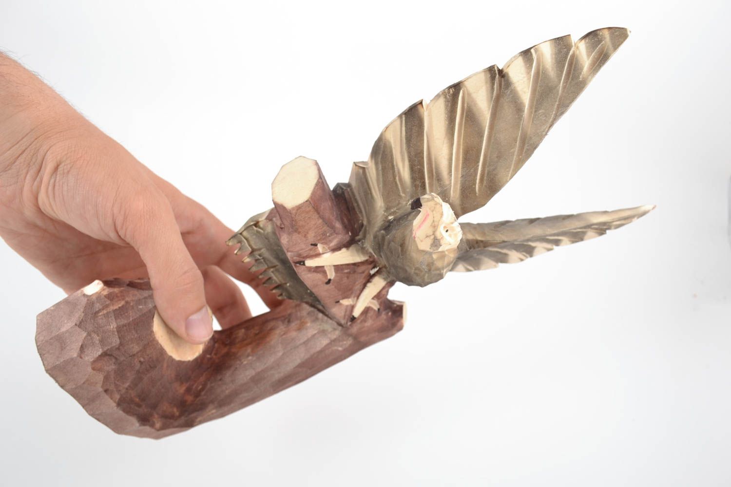 Figura de madera con forma de águila tallada artesanal bonita original foto 2