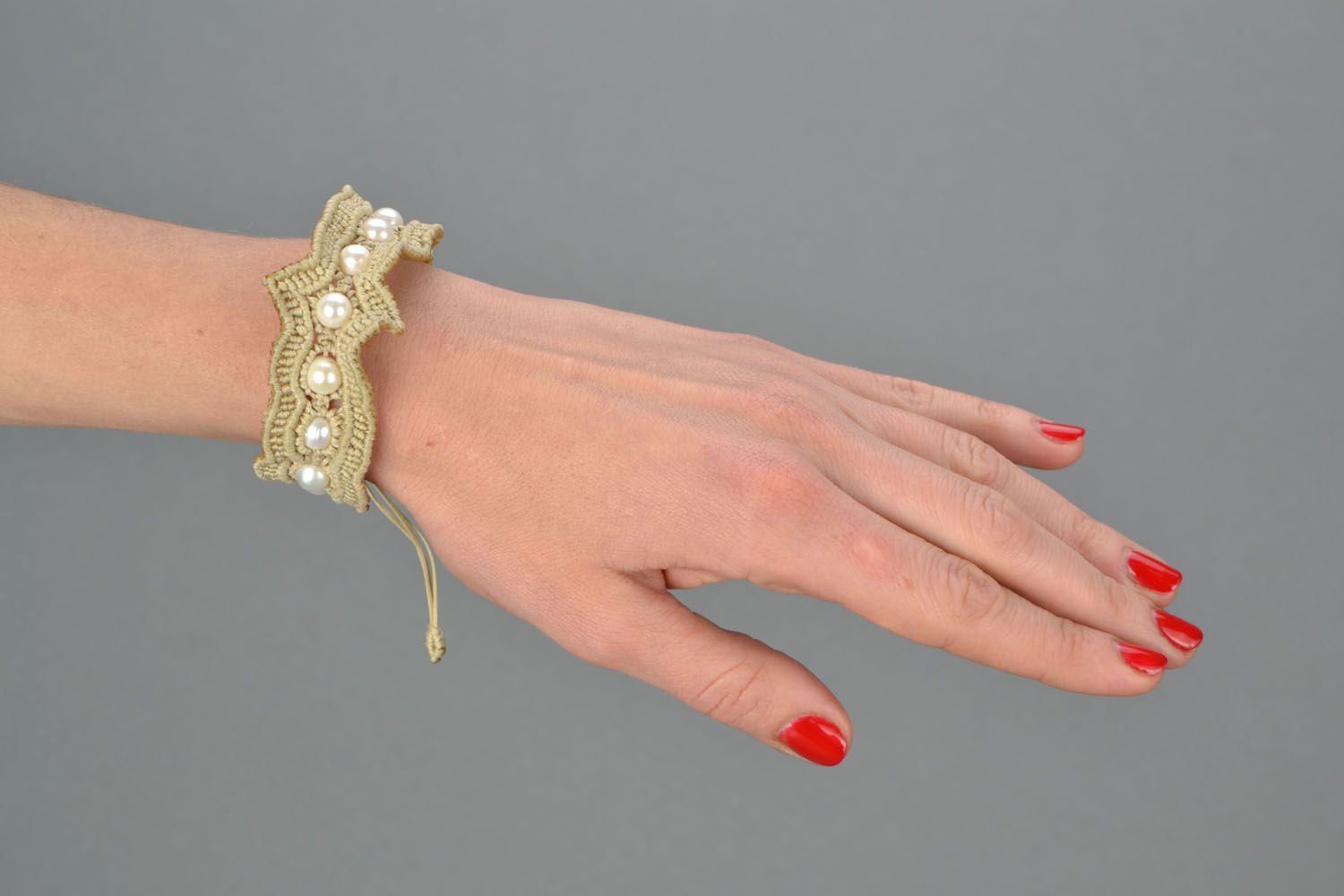 Woven pearl bracelet photo 2