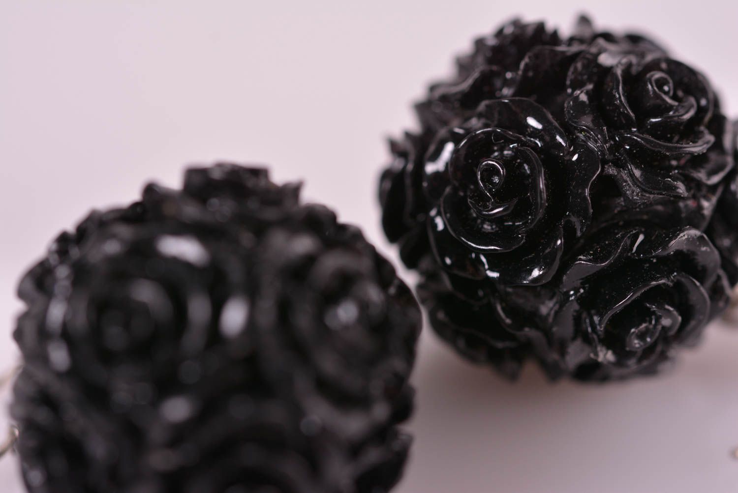 Женские серьги украшение ручной работы серьги из полимерной глины Черные букеты фото 4