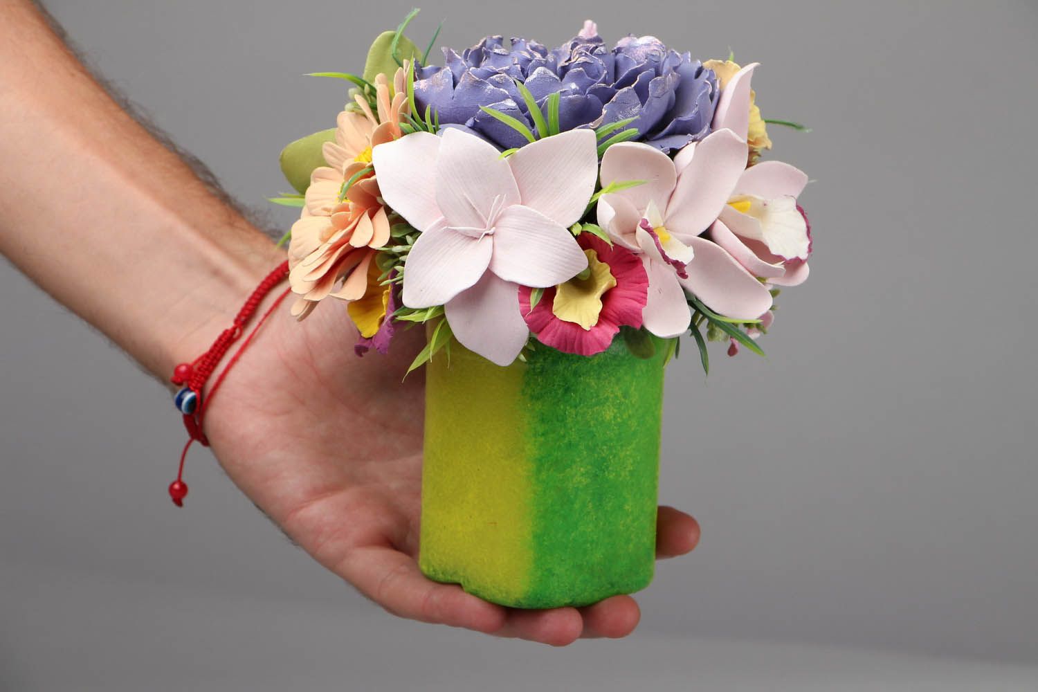 Composition florale décorative avec pivoine faite main photo 4