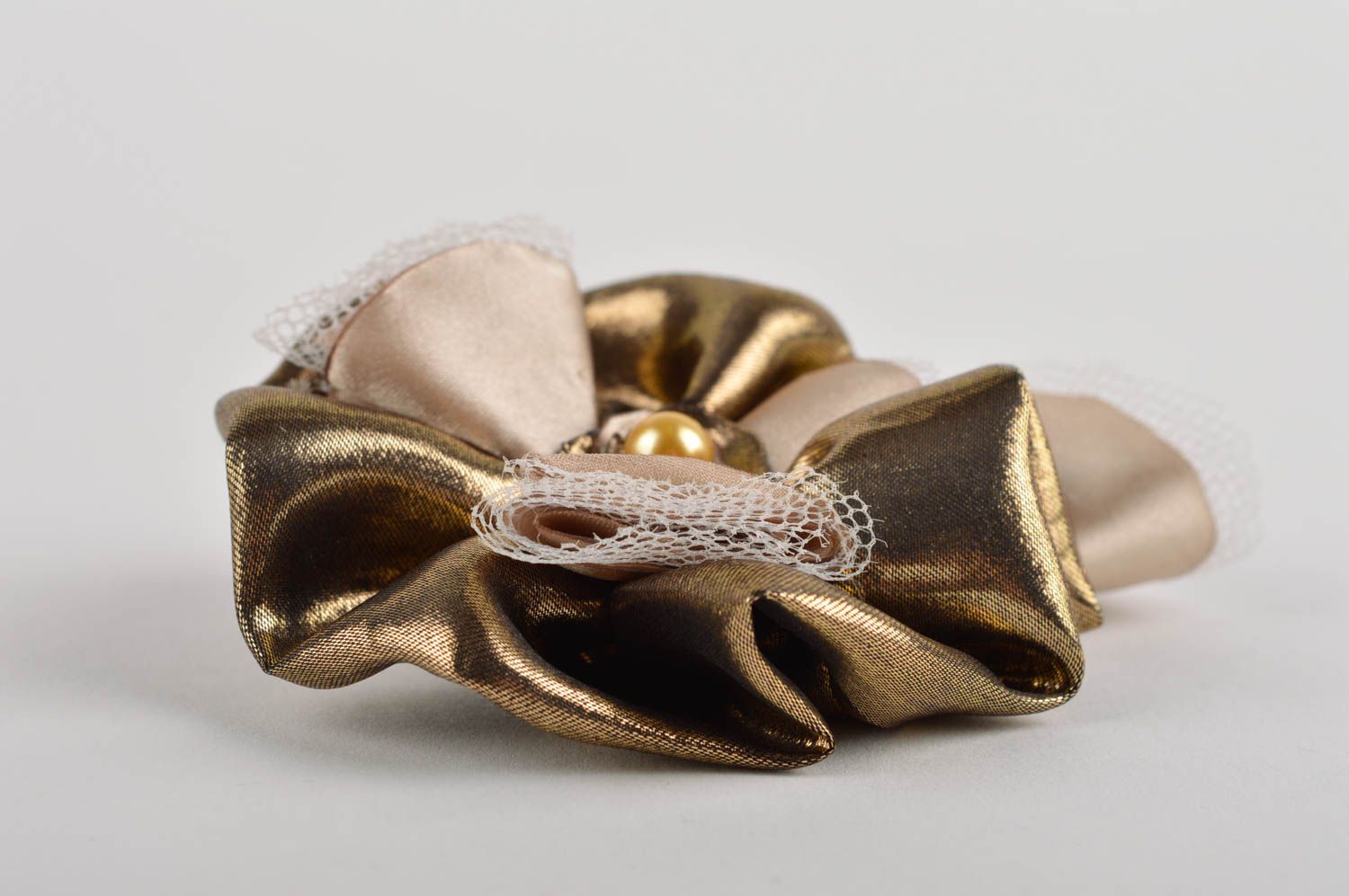 Broche fleur Bijou fait main Accessoire femme couleur bronze en tissus photo 3