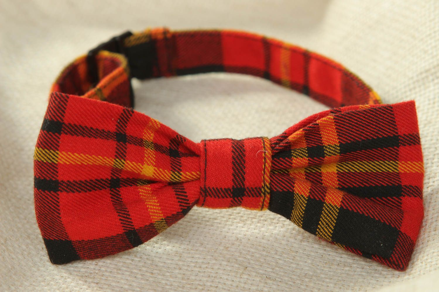 Checkered woolen fabric bow tie photo 2