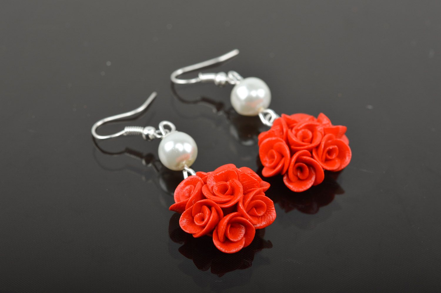 Stylish handmade red plastic flower earrings with beads photo 4
