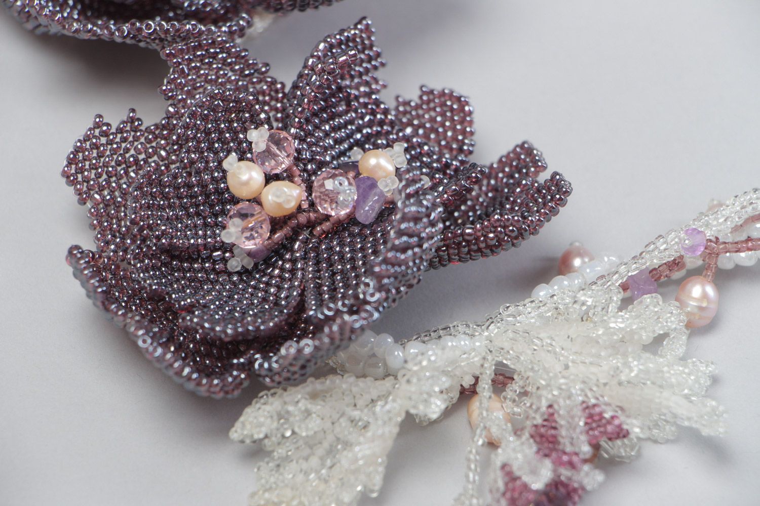 Handmade beaded necklace with flowers and natural stones in tender violet colors photo 4