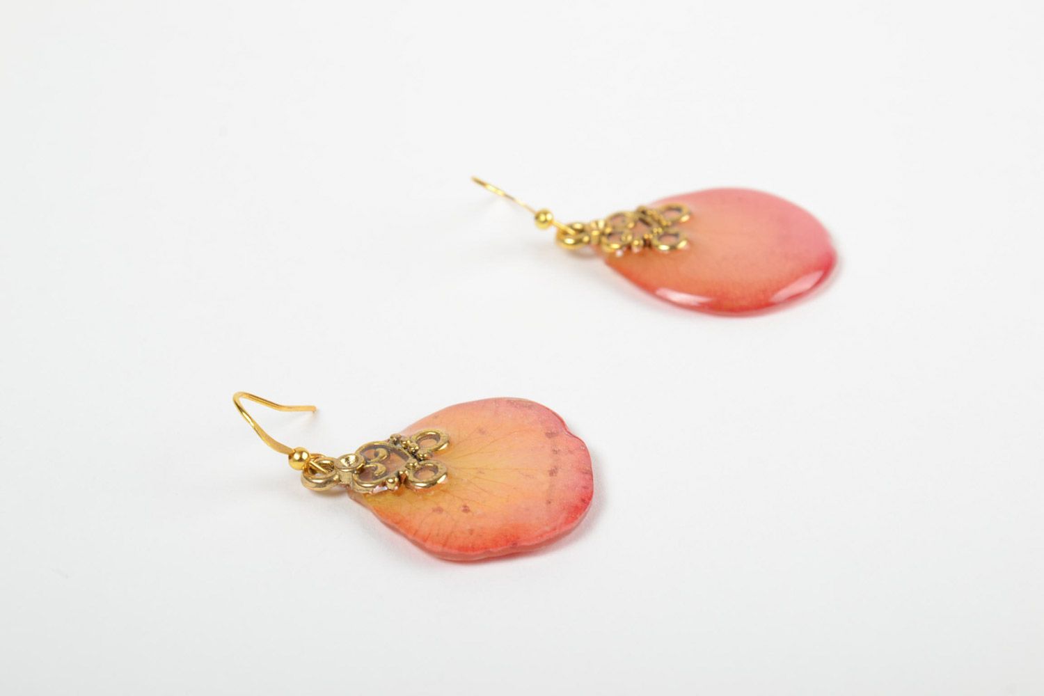 Pink handmade botanical earrings with flower petals coated with epoxy photo 4
