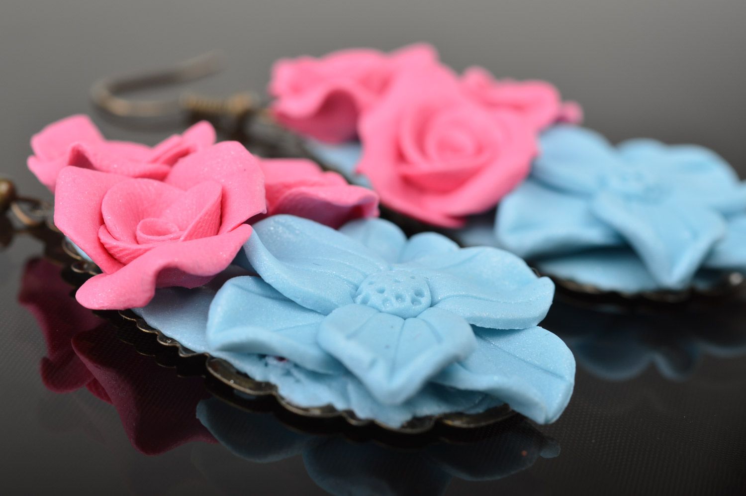 Цветочные серьги из полимерной глины ручной работы длинные яркие красивые Весна фото 3