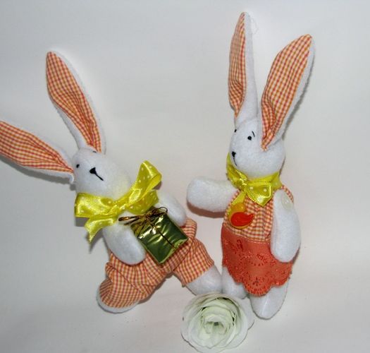 Juguetes hechos a mano de tela natural conejos de peluche foto 5
