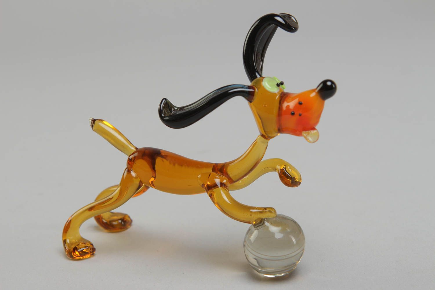 Collectible glass statuette of dog  photo 1