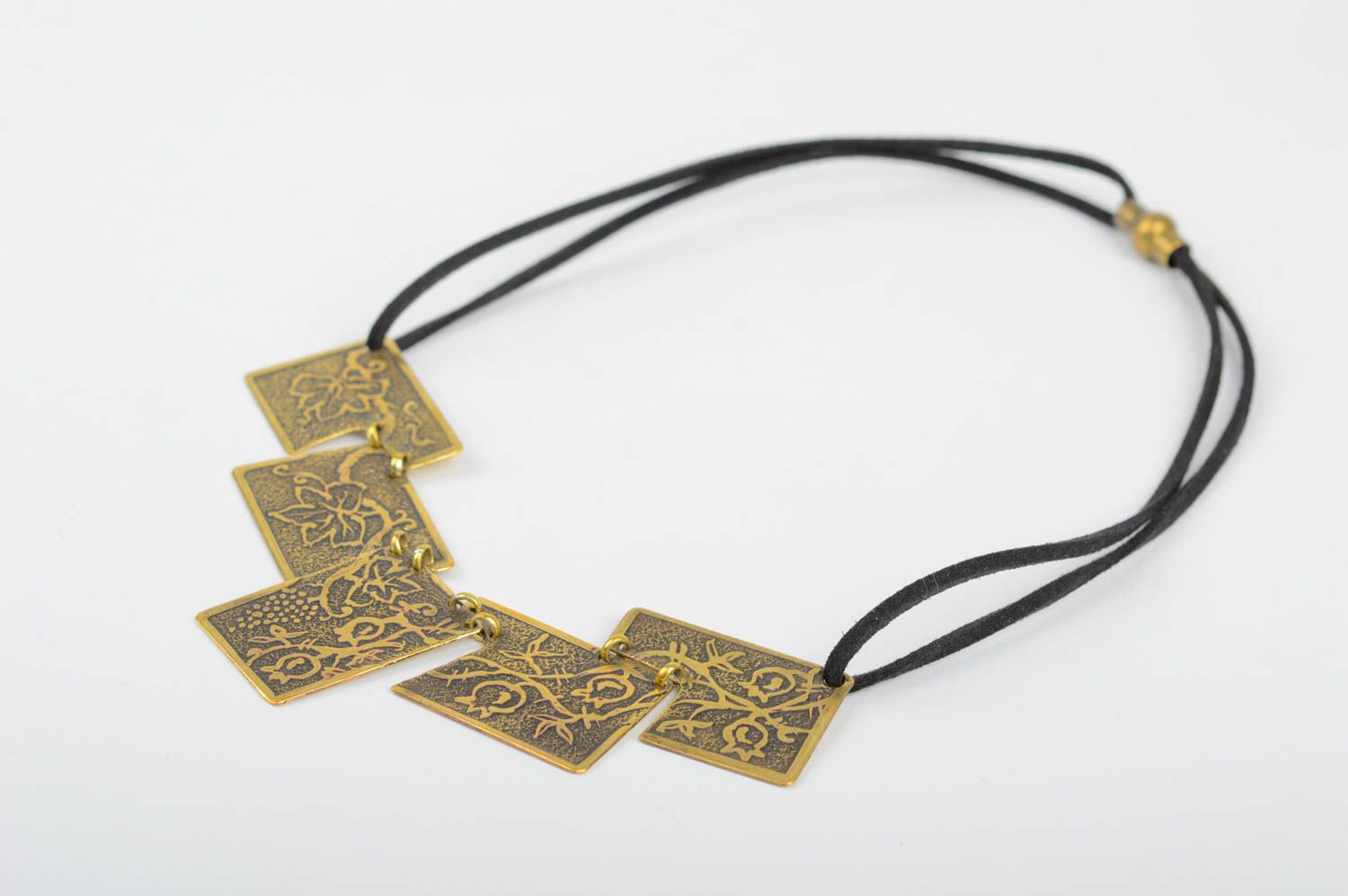 Handmade unusual jewelry metal designer accessories stylish beautiful necklace photo 3