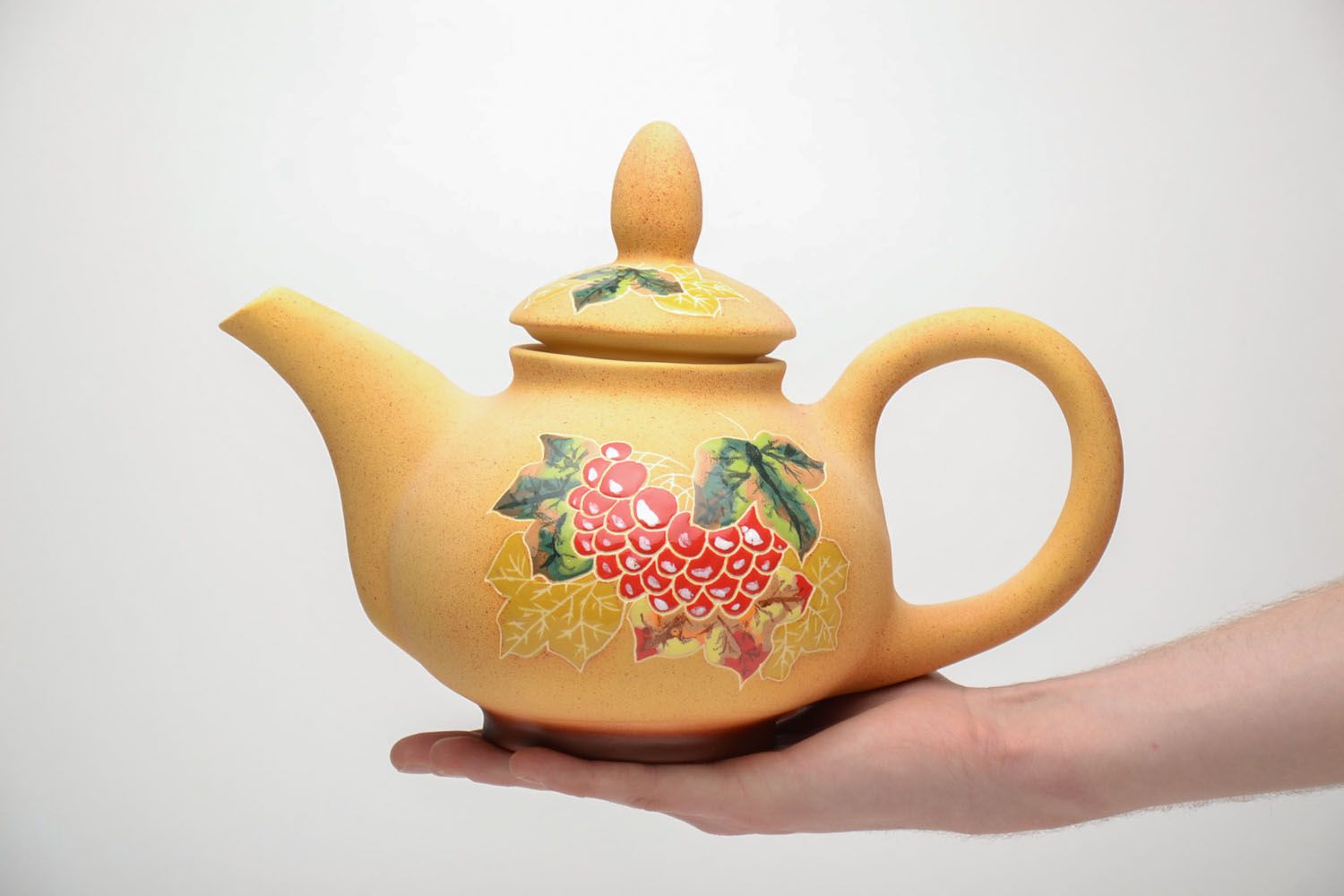 Beautiful teapot with ornaments photo 5