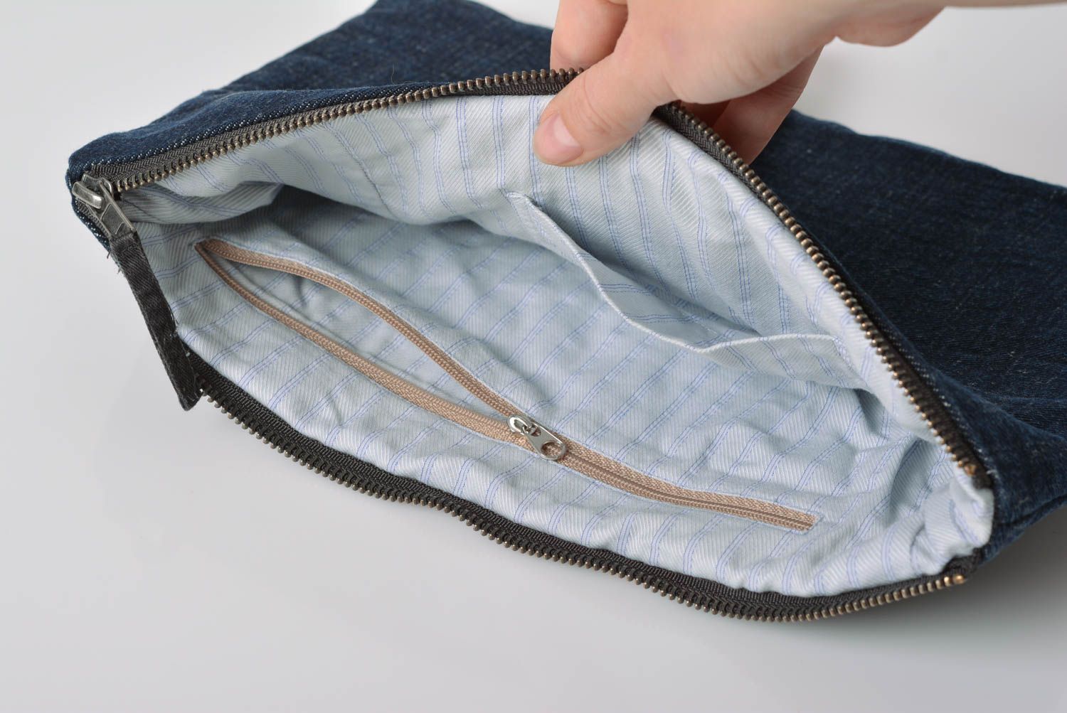 Маленький клатч из джинсовой ткани с хлопковой вставкой на молнии женская сумка фото 4
