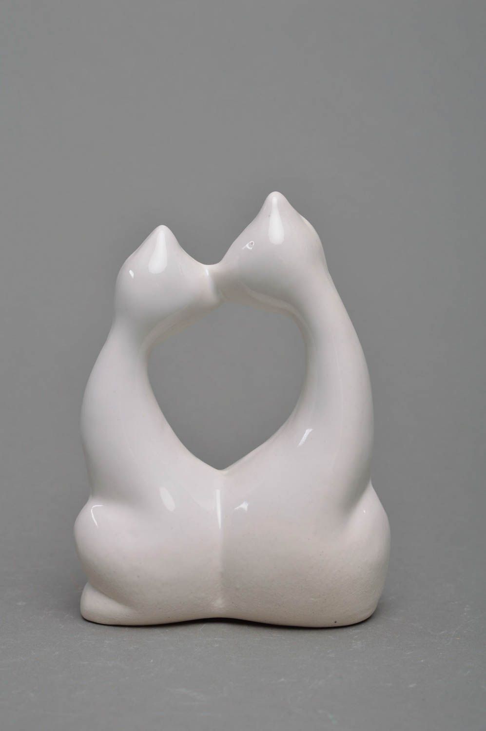 Unusual handmade small white porcelain figurine of cats in love photo 2