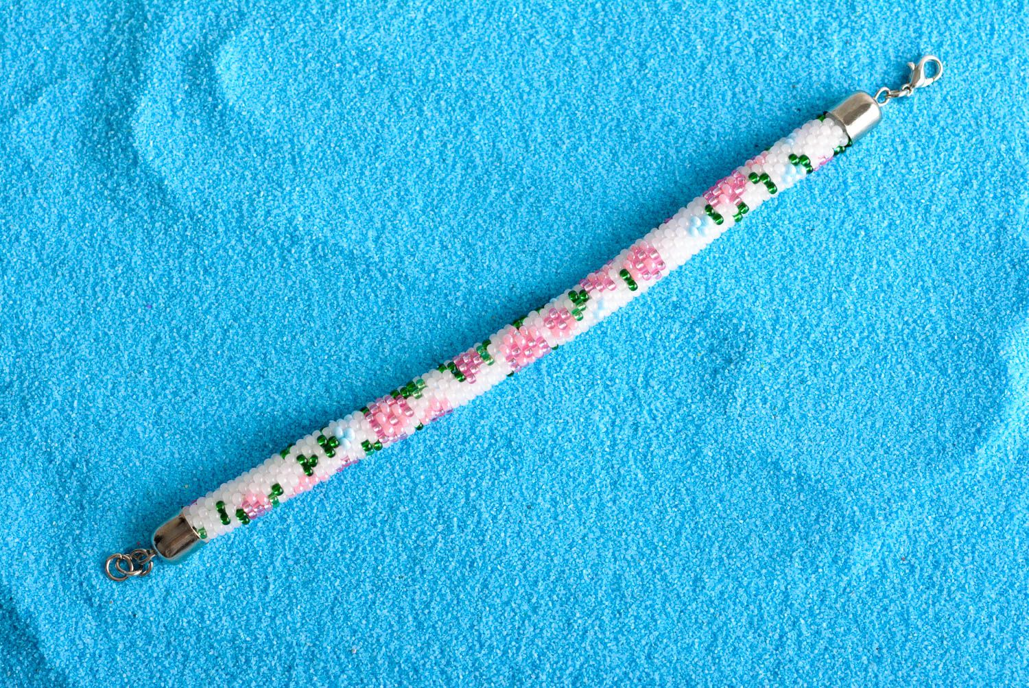 Браслет из бисера ручной работы цветочный модный браслет украшение из бисера фото 5