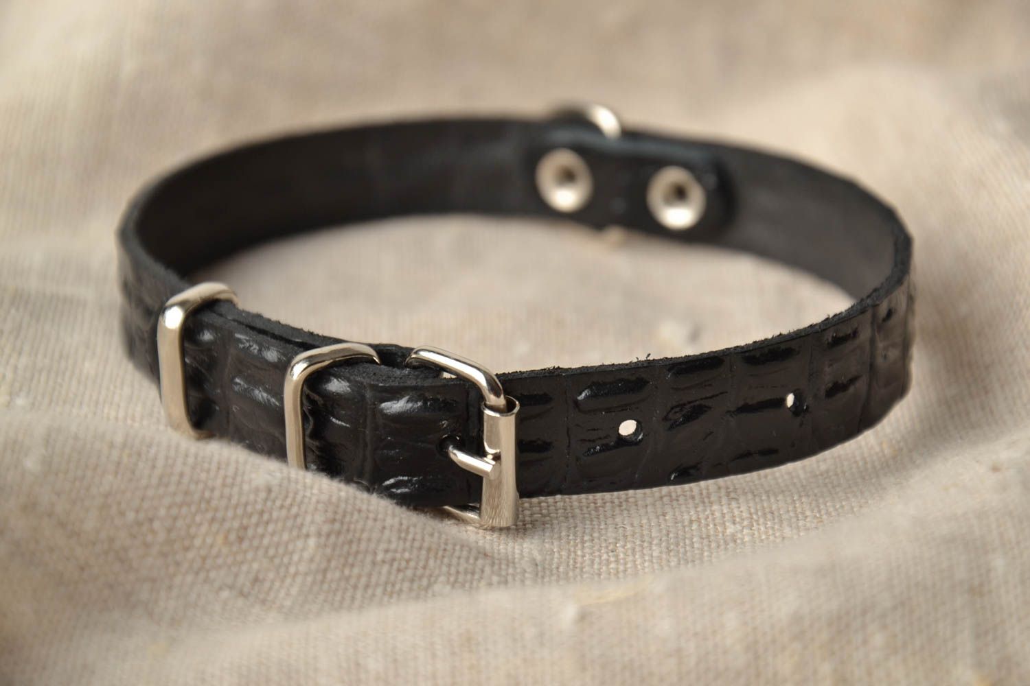 Thin leather collar for small dog photo 1