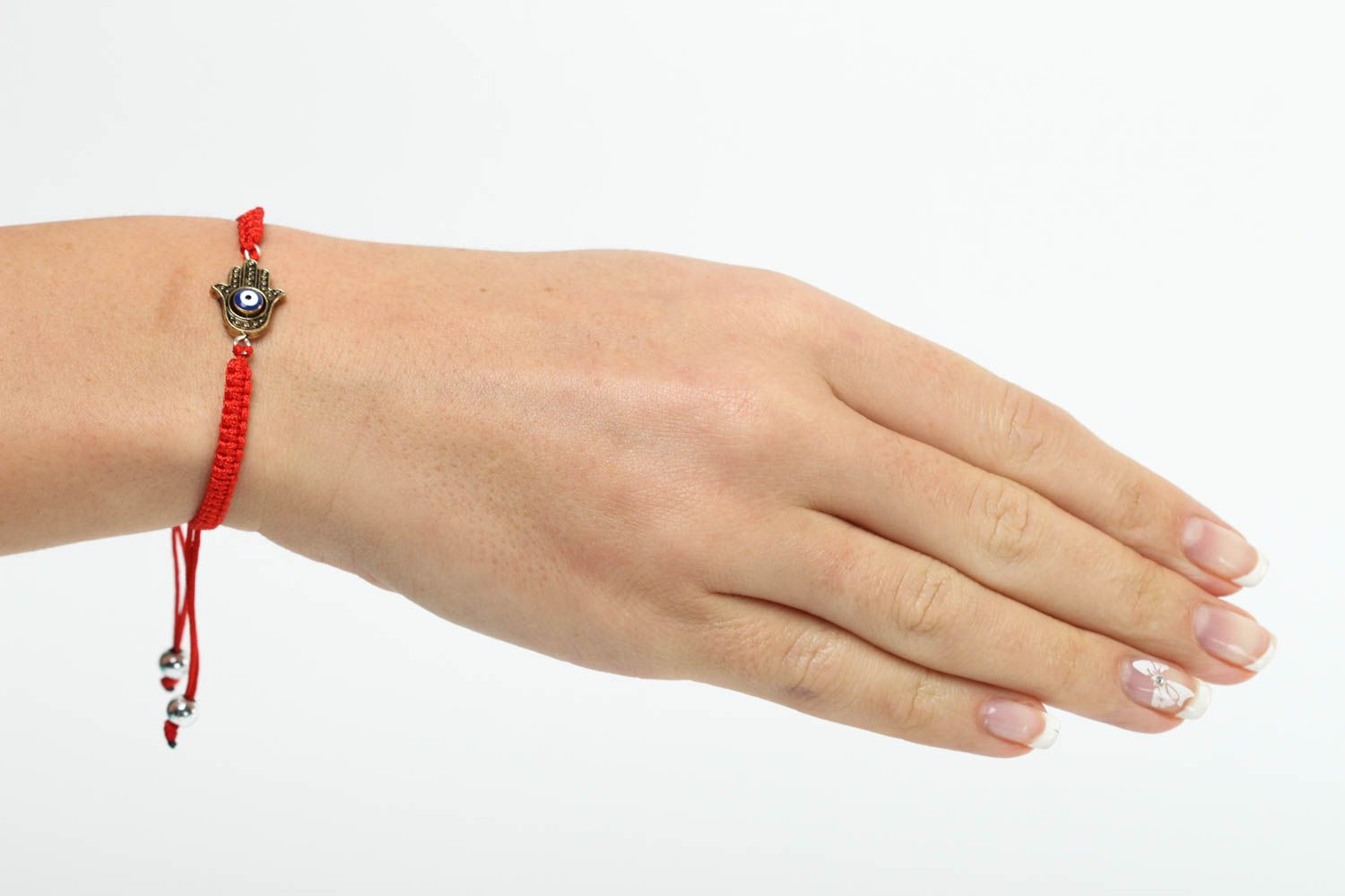 Bracelet rouge Bijou fait main fin avec main de Fatima Cadeau pour femme photo 5