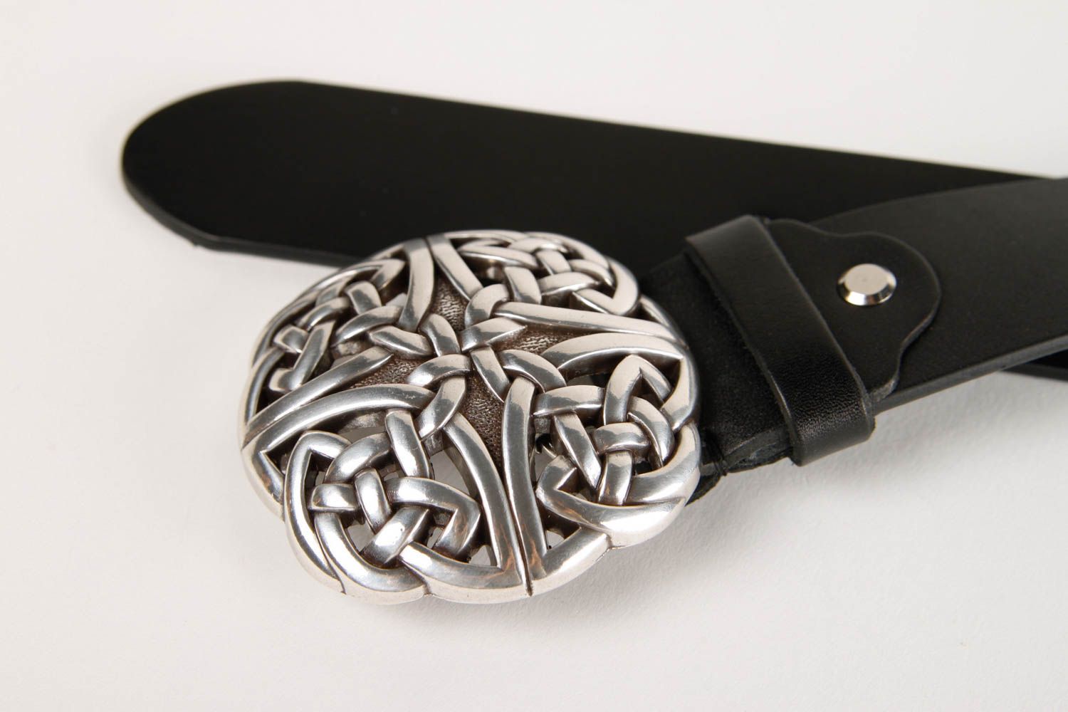 Cinturón de cuero natural artesanal con hebilla accesorio de moda ropa masculina foto 4