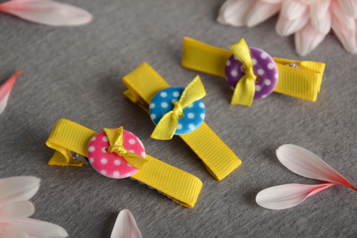 Colourful handmade designer hair clips with buttons for girls 3 pieces photo 1