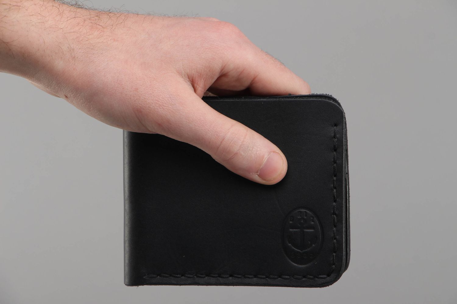 Genuine leather wallet of black color for men photo 4