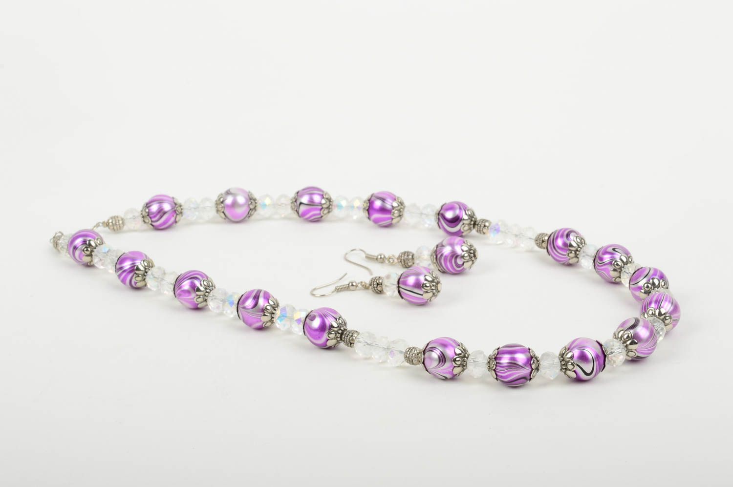 Ensemble bijoux Collier fait main Boucles d'oreilles originales fantaisie violet photo 2