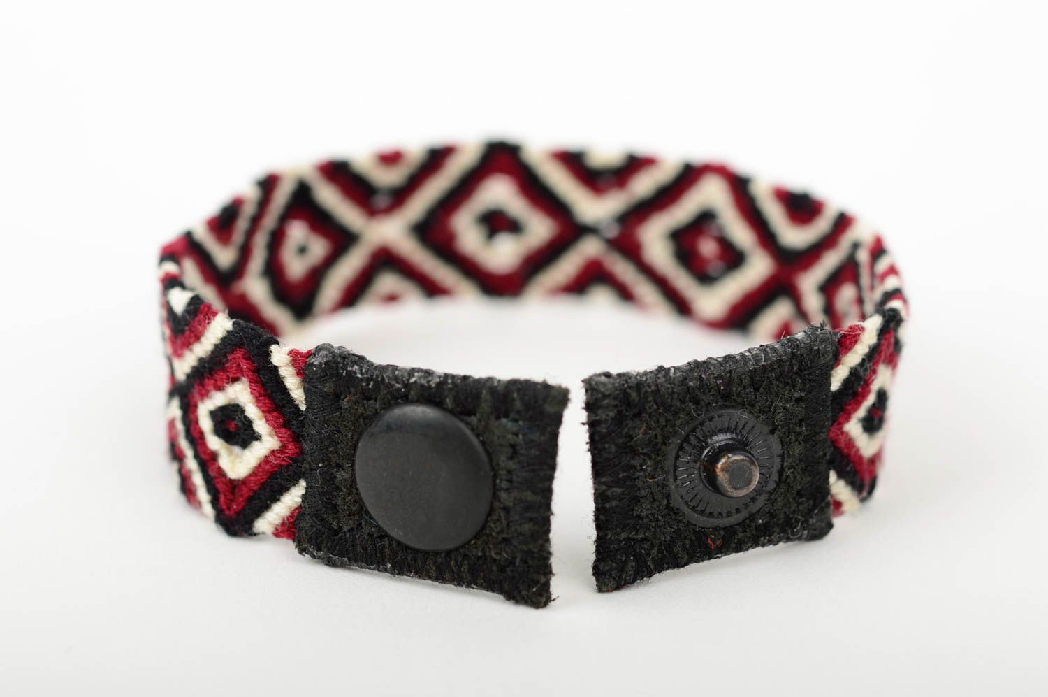 Hand-woven bracelet macrame bracelet handmade woven jewelry hippie bracelet photo 3