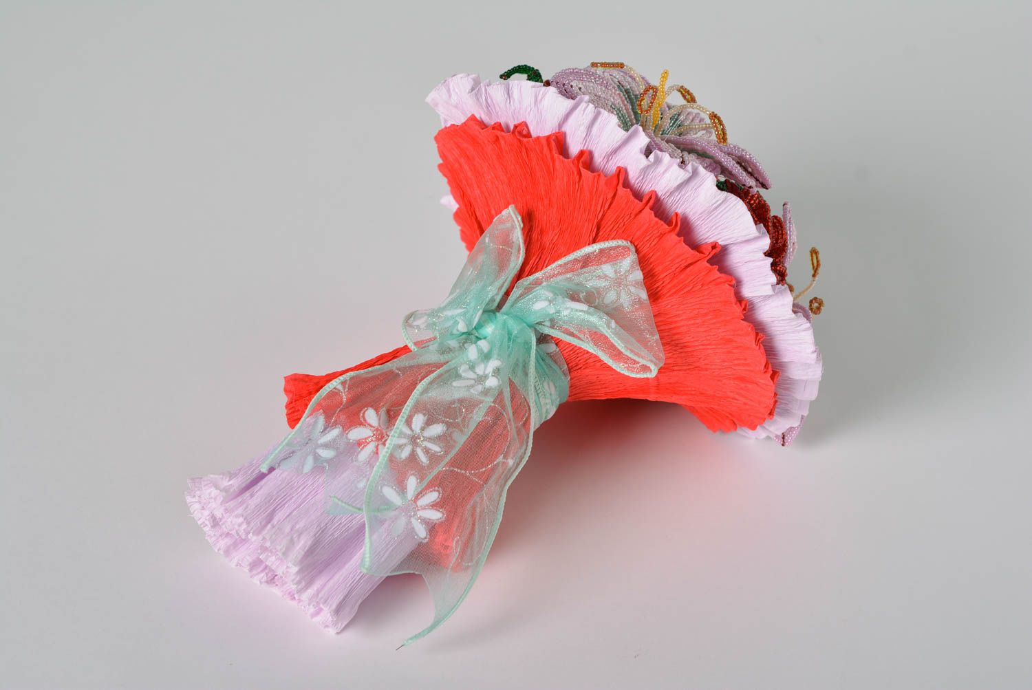 Букет цветов из бисера ручной работы для декора дома на подарок девушке Лилии фото 3
