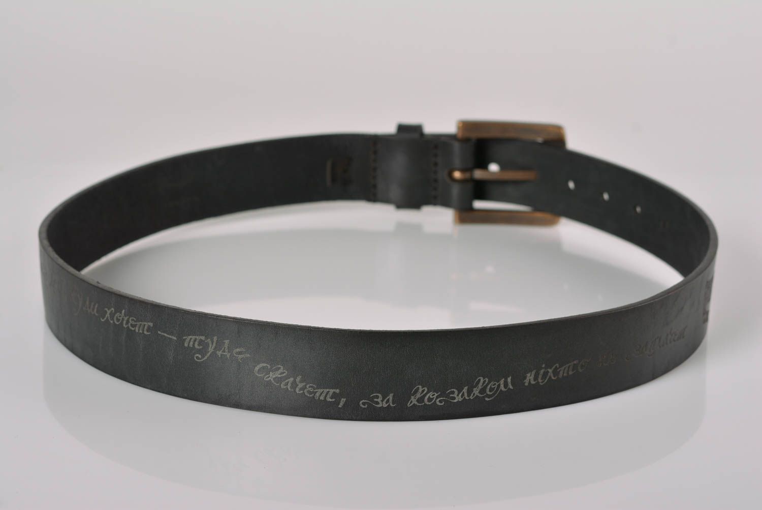 Cinturón de cuero hecho a mano ropa masculina original accesorio de moda foto 5
