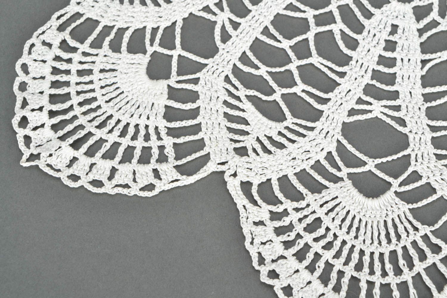 White crochet interior napkin photo 4