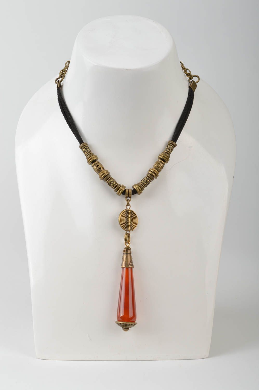 Handmade designer metal jewelry set beautiful drop shaped pendant and bracelet photo 3