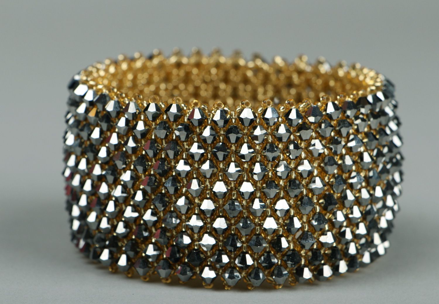Bracelet made of czech crystal bicones Golden photo 1