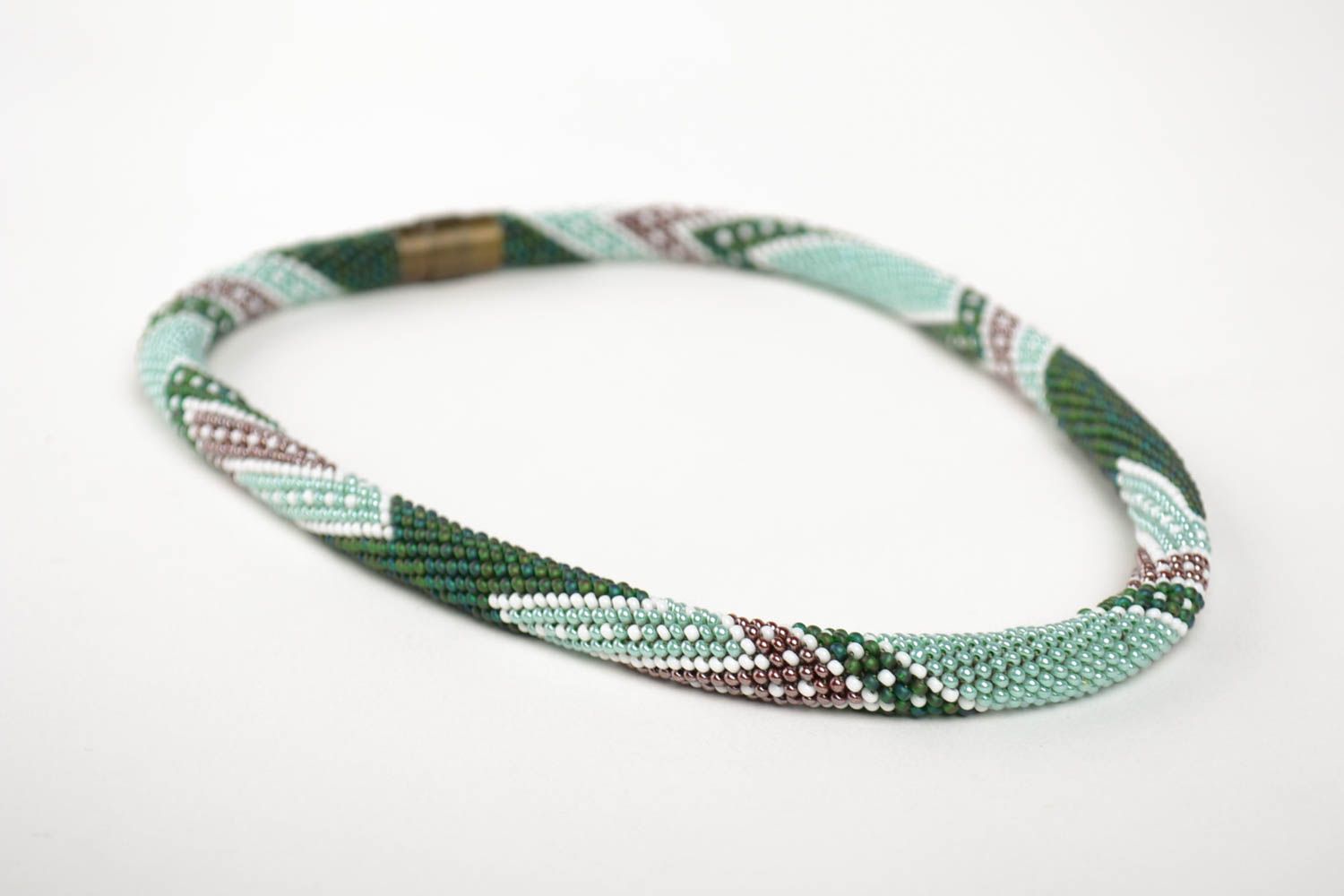 Handmade Halskette für Frauen Rocailles Kette Frauen Accessoire Grün mit Muster foto 4