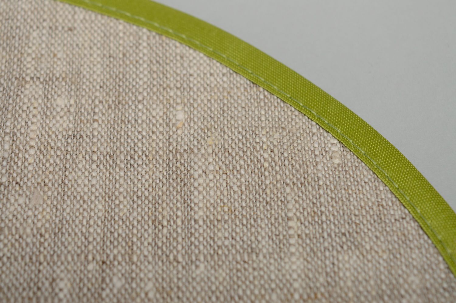 Женский фартук из ткани с вышивкой фото 4