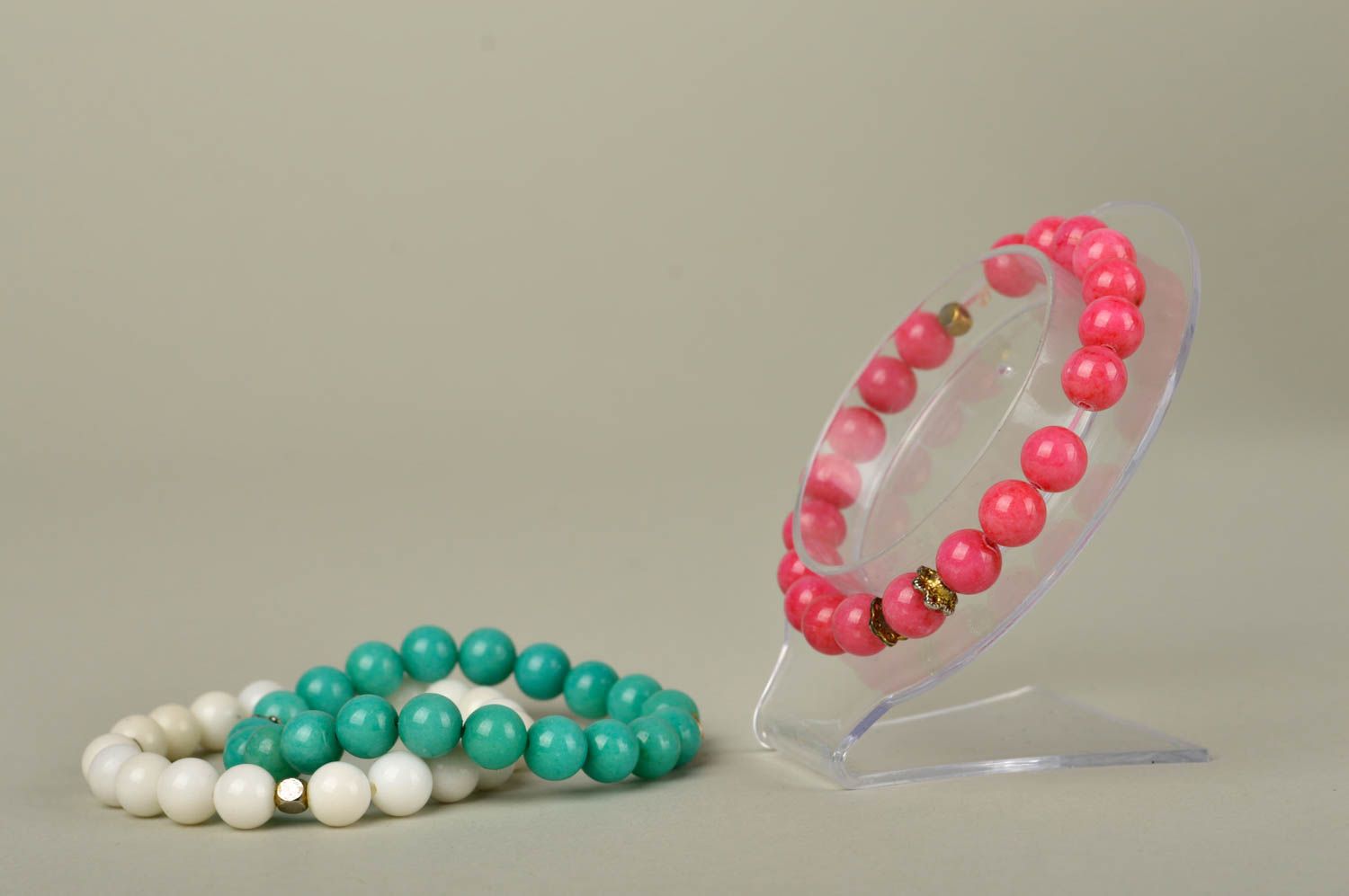 Beautiful handmade wrist bracelet 3 pieces plastic bead bracelets gifts for her photo 2
