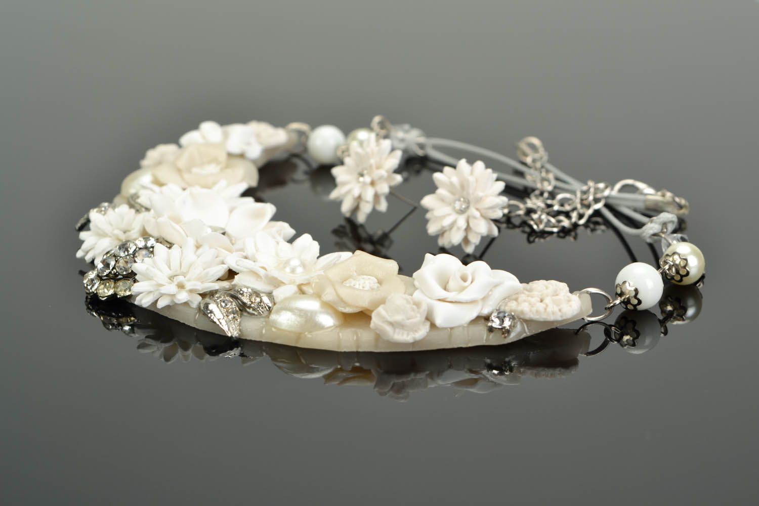 Conjunto de jóias de argila de polímero feitos à mão acessórios de mulher artesanais Respiração branca foto 1