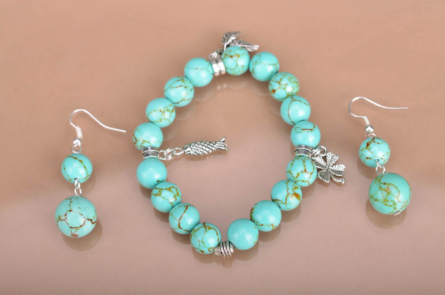 Handmade turquoise beaded jewelry set wrist bracelet with charms and earrings photo 2