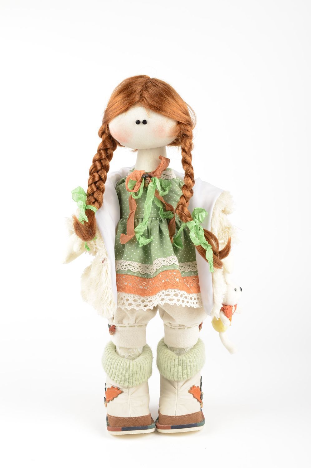 Кукла ручной работы девочка в шляпке кукла из ткани оригинальная мягкая кукла фото 2