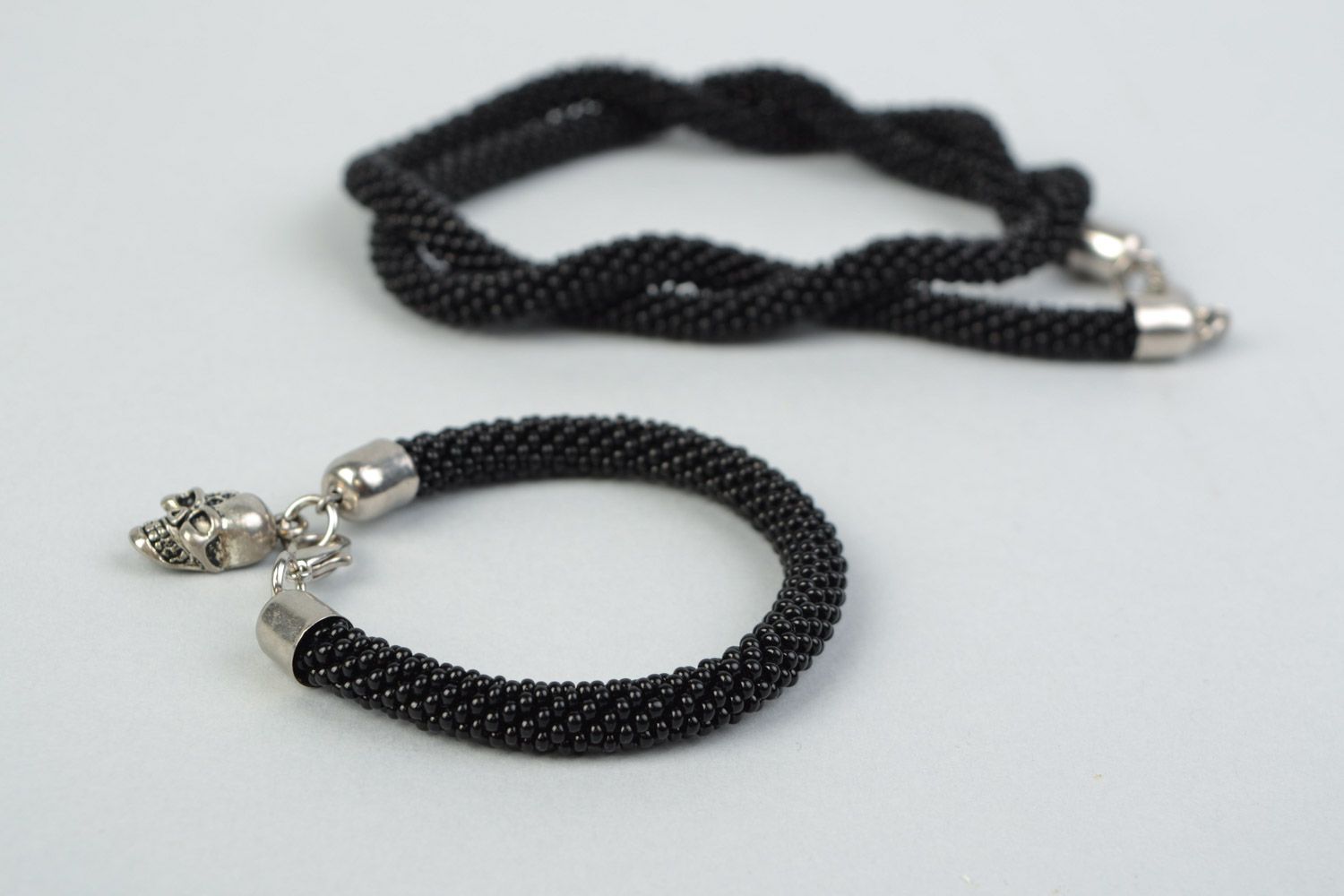 Set of handmade designer necklace and wrist bracelet woven of black Czech beads photo 5