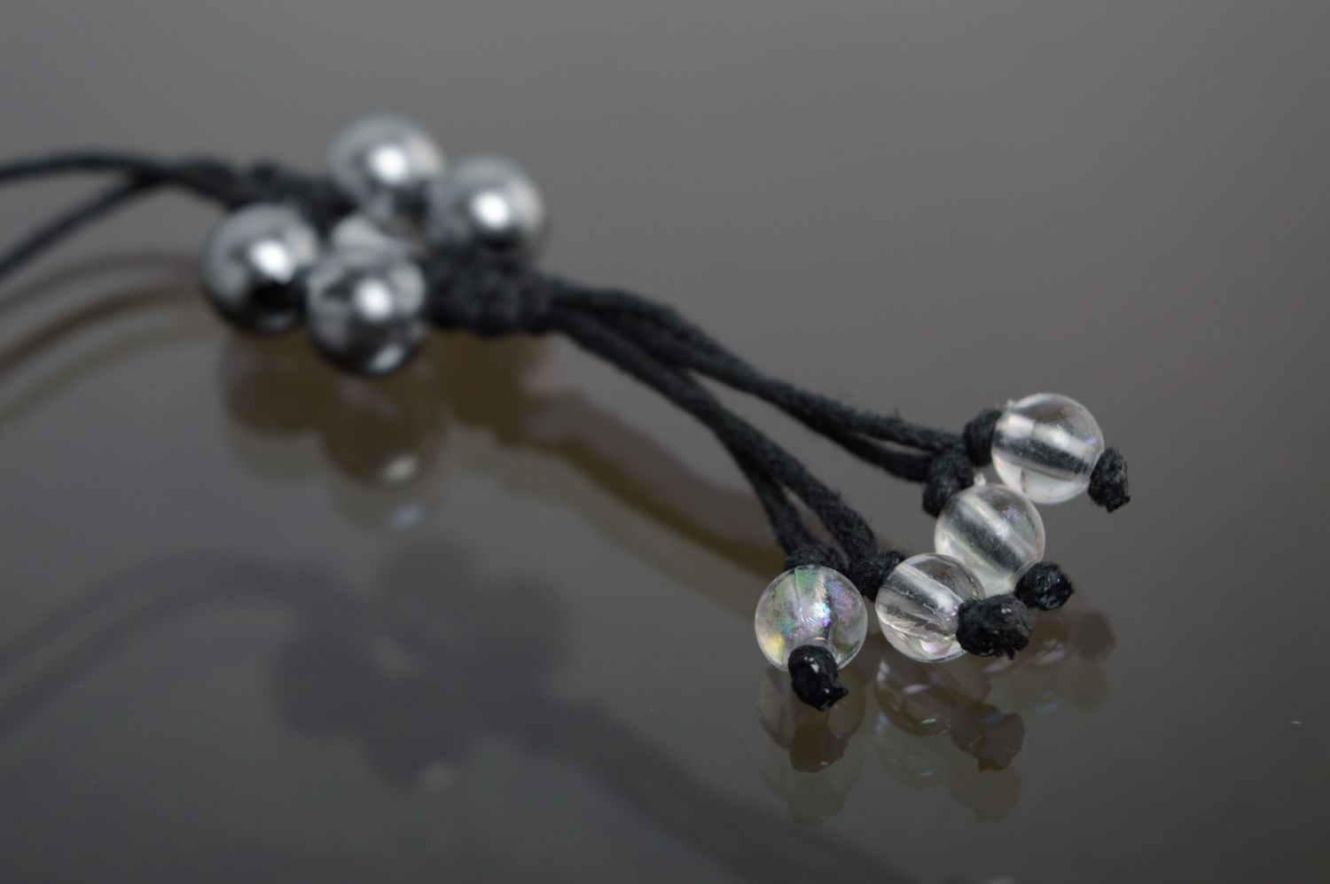 Macrame waxed cord keychain with glass beads photo 2