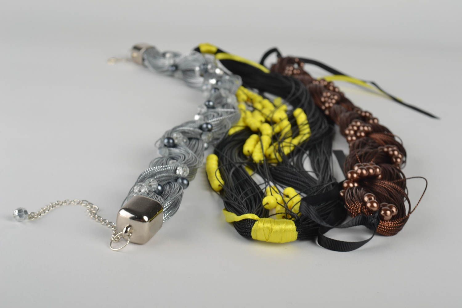 Collane intrecciate di fili fatte a mano girocollo originale accessorio da donna foto 3