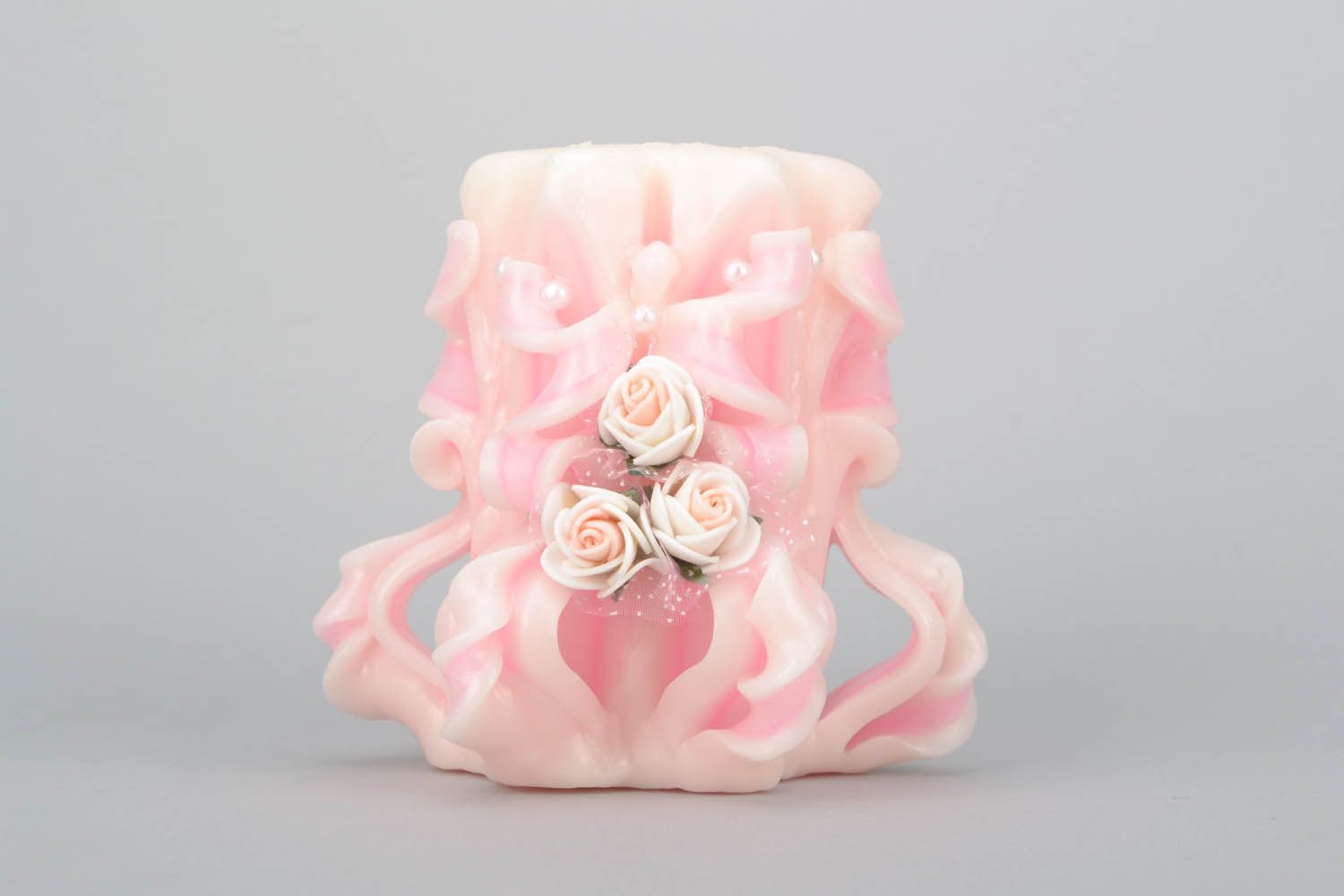 Designer handmade candle with roses photo 3