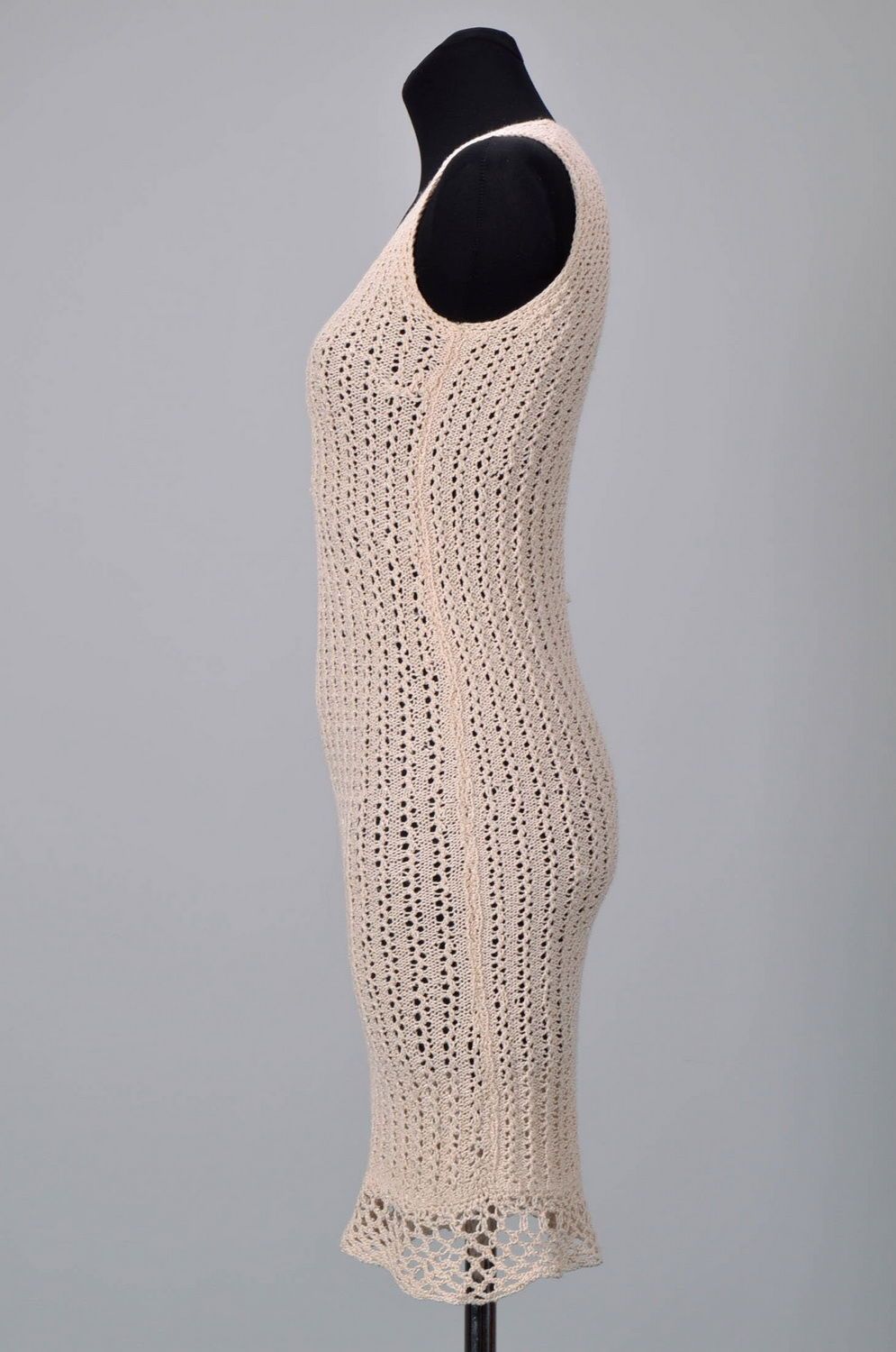 Вязаное платье из акриловых ниток фото 2