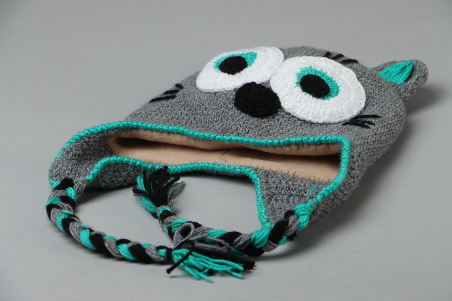 Bonnet tricot au crochet Petit chat photo 2