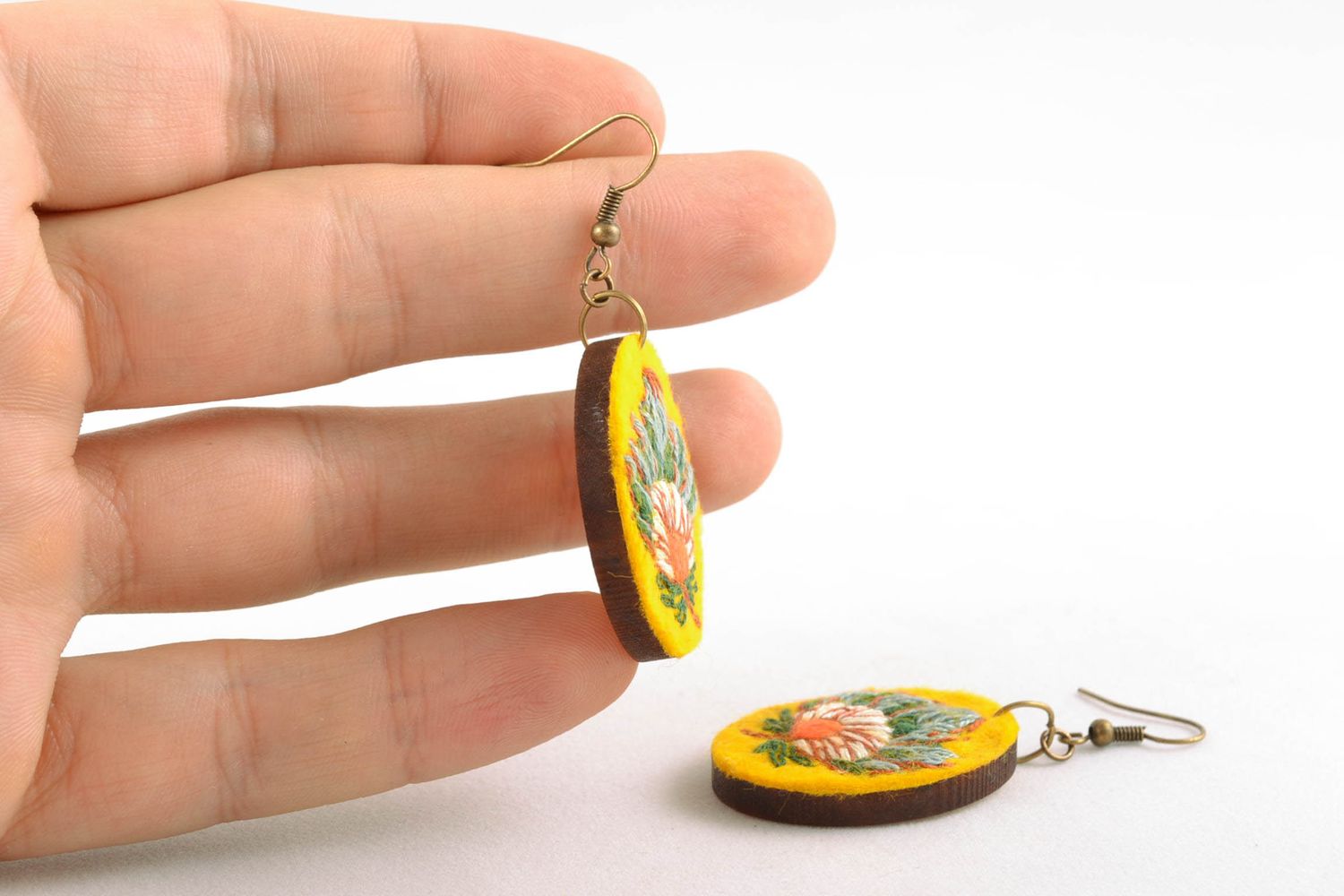 Handmade wooden and felt earrings with embroidery photo 2