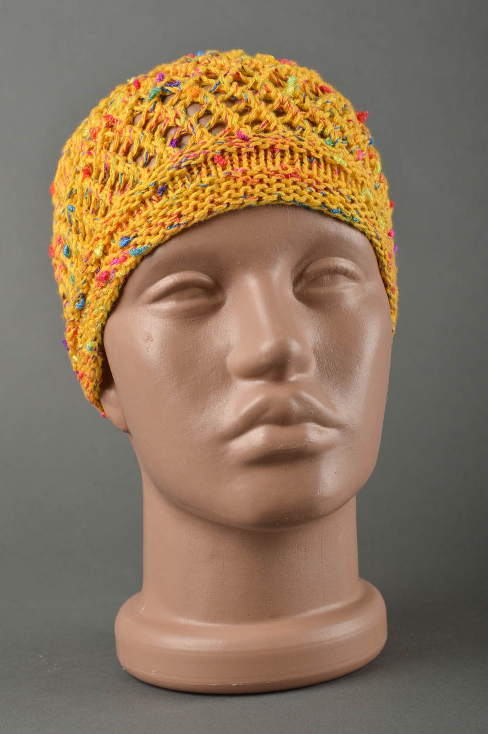 Вязаная шапка для детей хэндмэйд шапочка на девочку весенняя шапка Мозаика фото 1