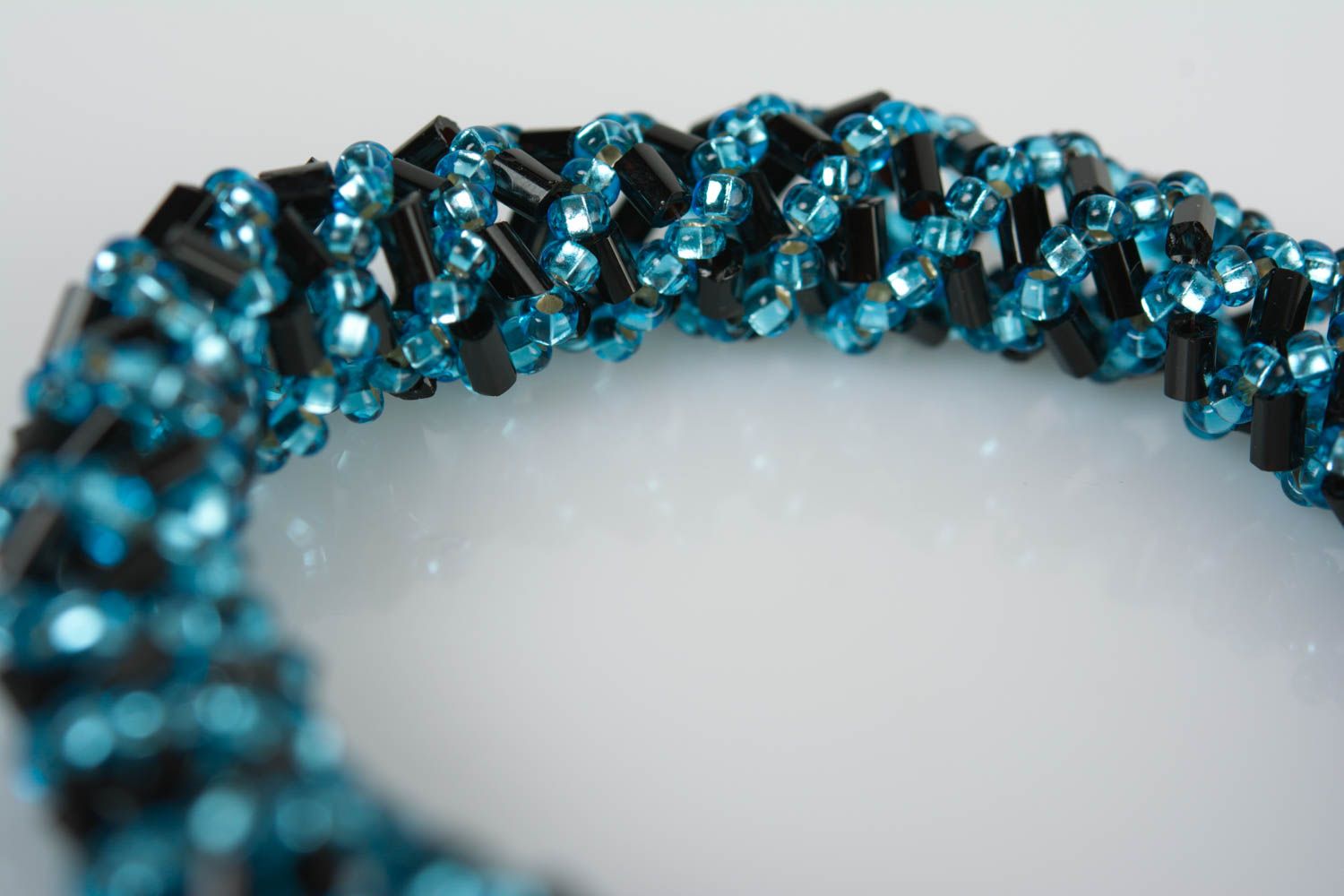 Handmade black and dark blue beads cord bracelet for women photo 2