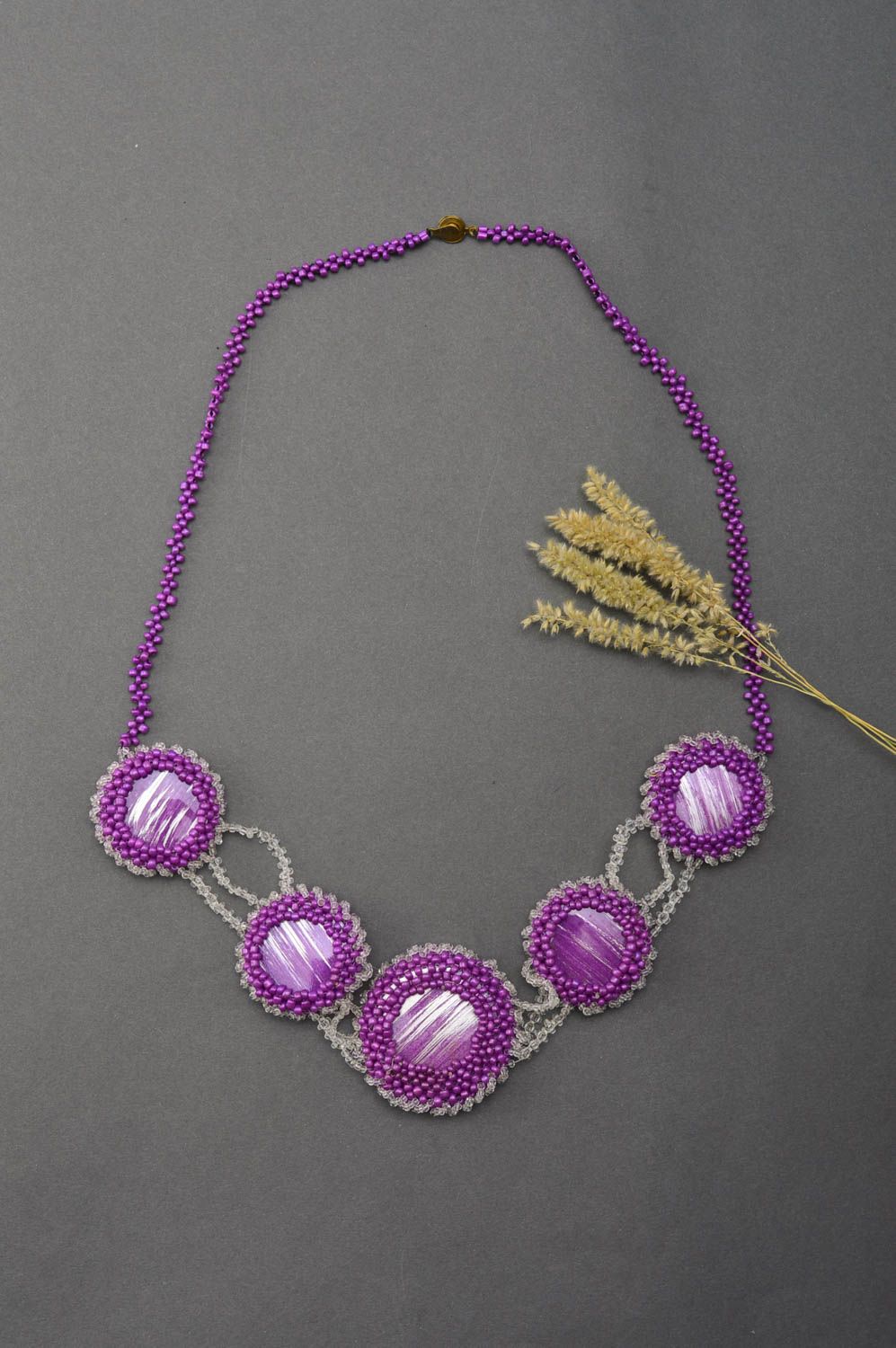 Collier en perles de rocaille Bijou fait main long violet Cadeau pour femme photo 1
