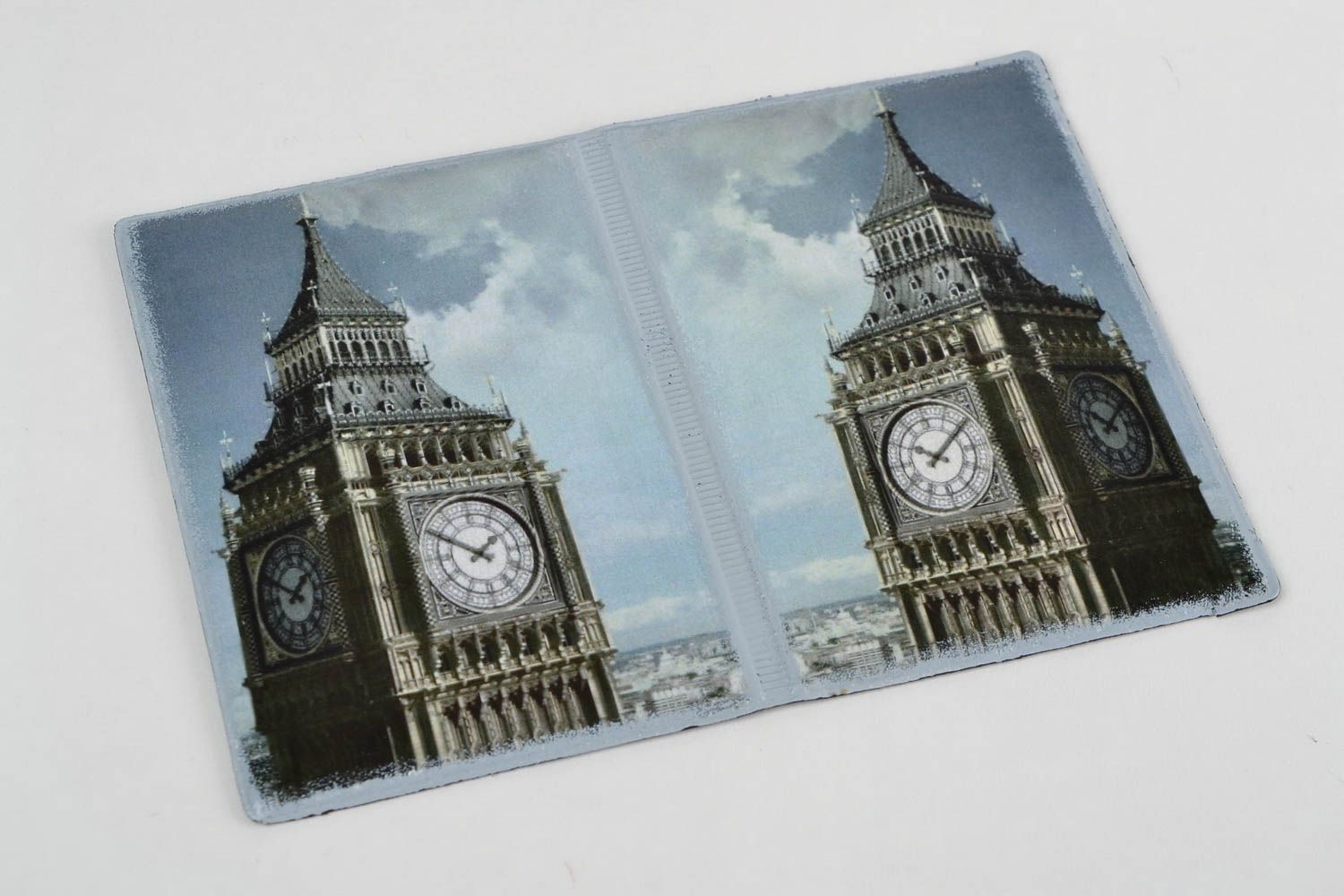 Funda para pasaporte hecha a mano de cuero artificial decoupage Big Ben foto 3