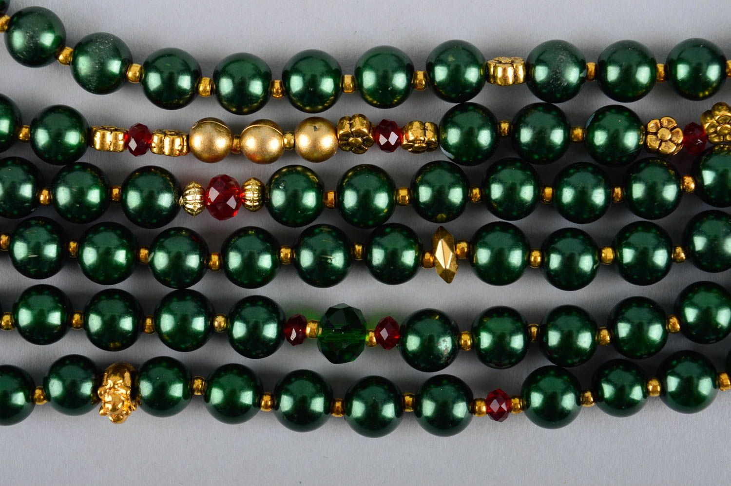 Gros collier Bijou fait main vert multirang en fausses perles Cadeau femme photo 3